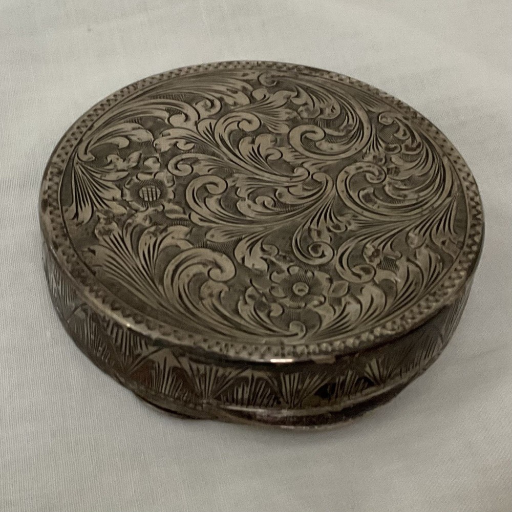 Vintage Silver Embossed Powder Compact w/Screen