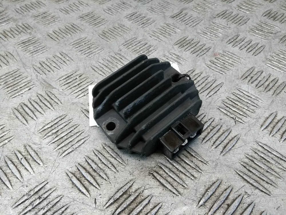 2010 YAMAHA XC  RECTIFIER REGULATOR