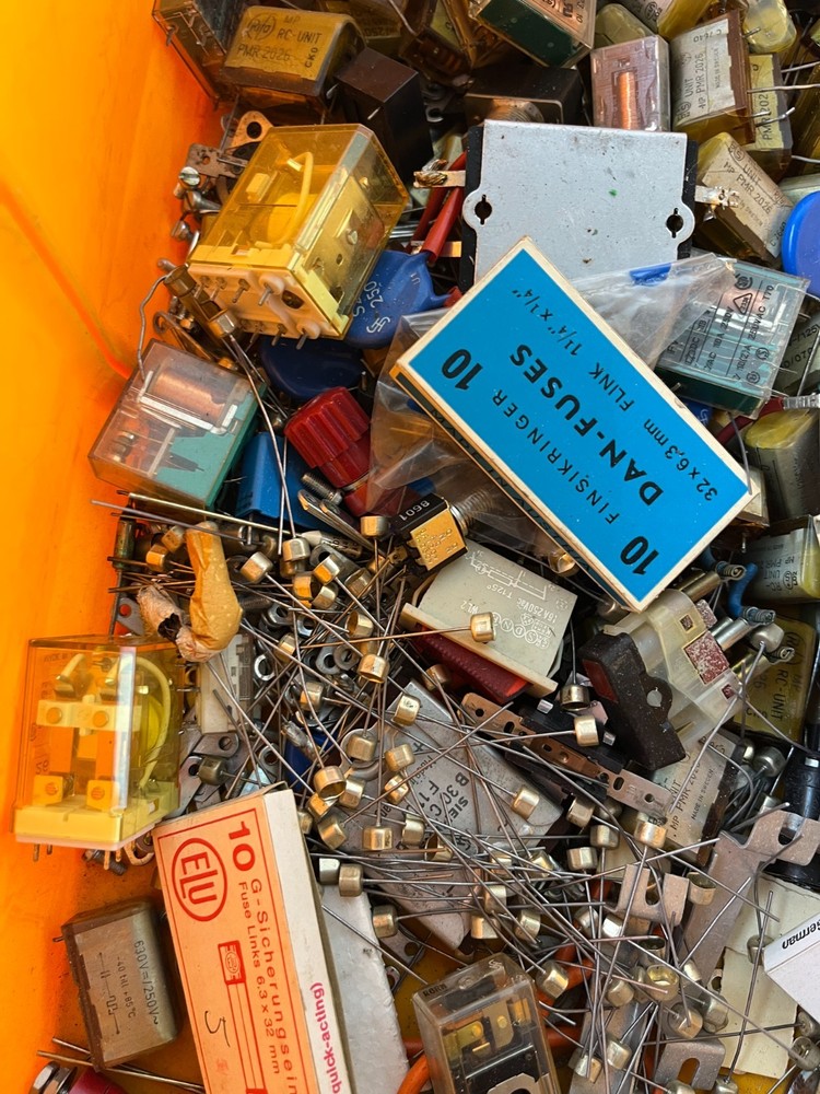 Vintage Electronics Grab Box – RC Snubber Units, Relays, Fuses, Mixed Components