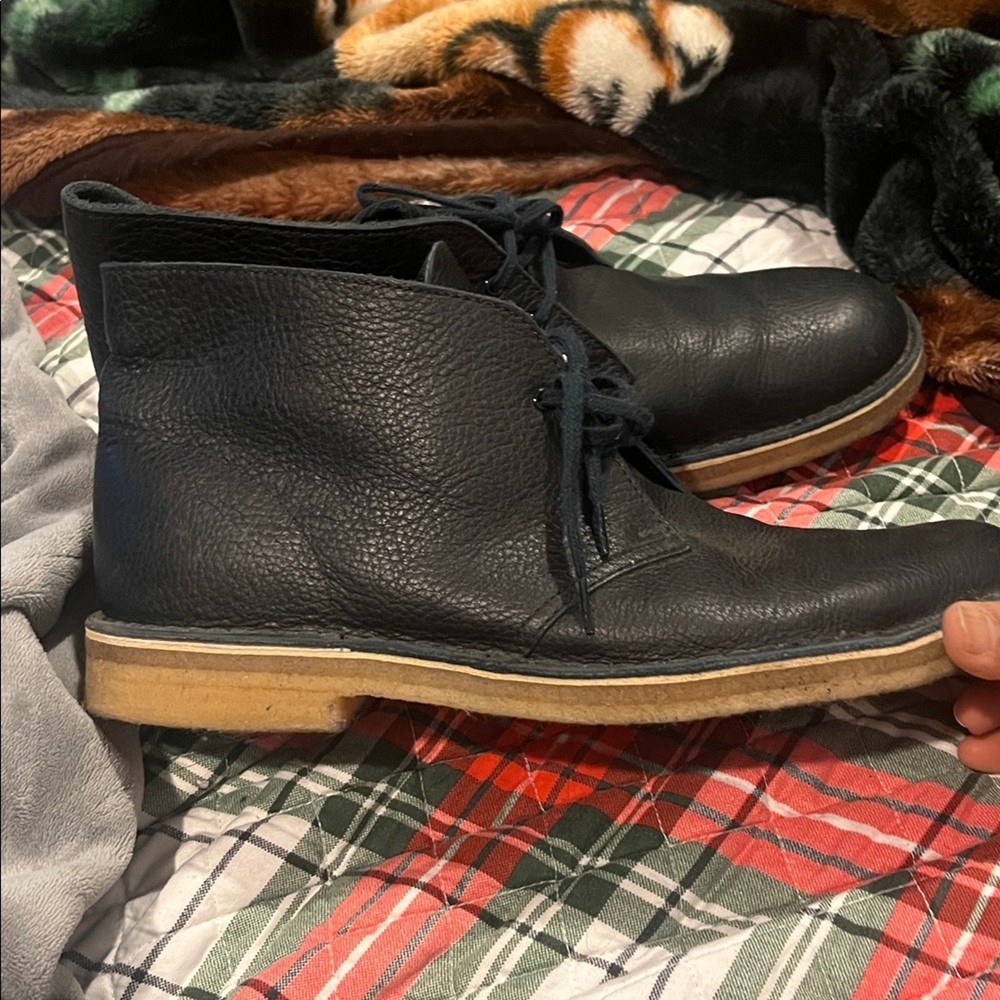 CLARKS DESERT BOOT - NAVY LEATHER 11.5