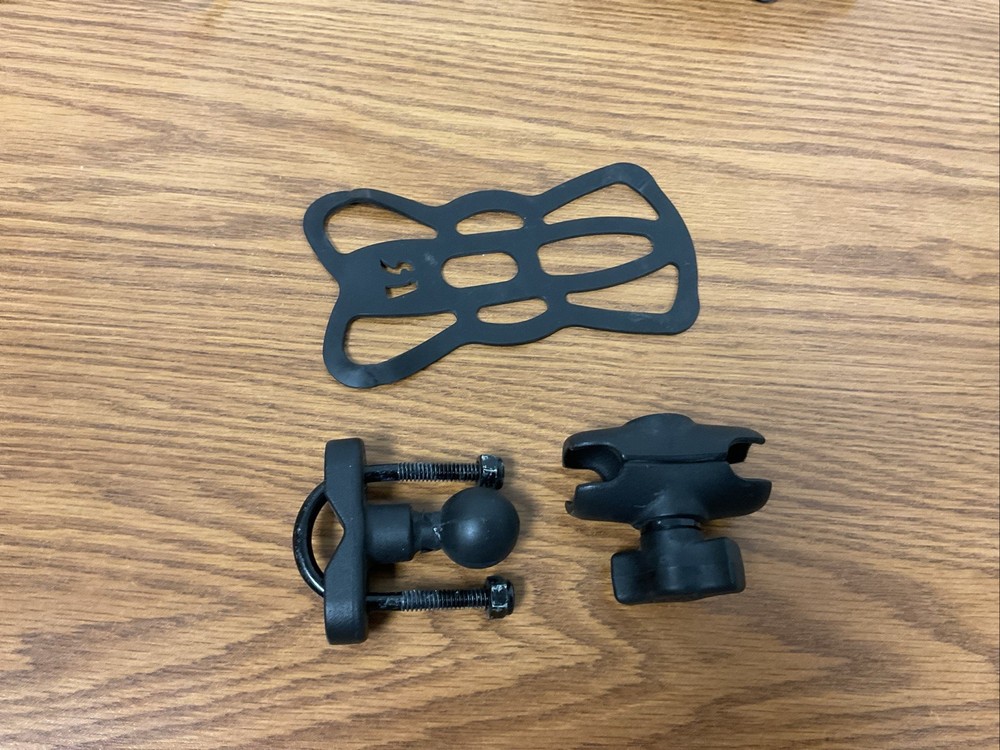 RAM Mounts U-Bolt Quick-Grip Mount With Wireless Charging READ DESCRIPTION