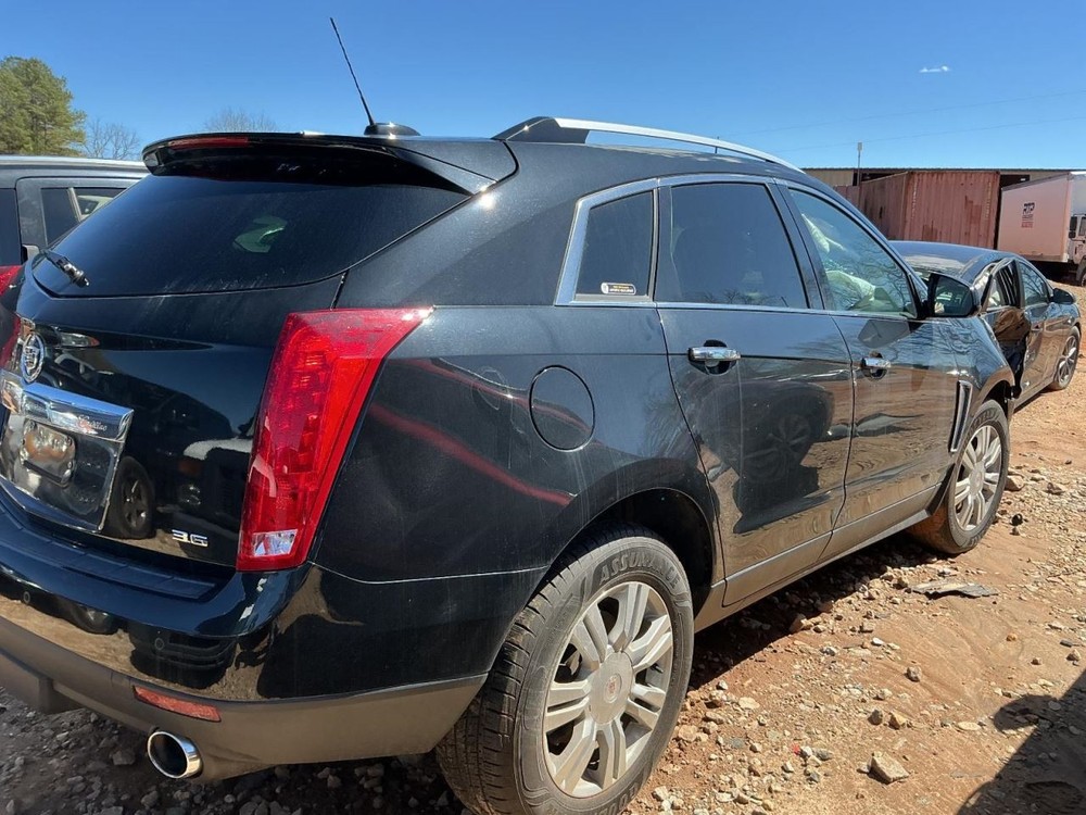 SRX 2015 Glove Box 4996100