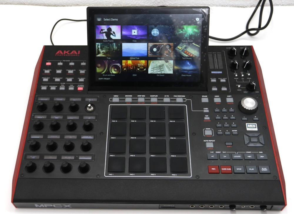 Akai Professional MPC-X Standalone Sampler and Sequencer