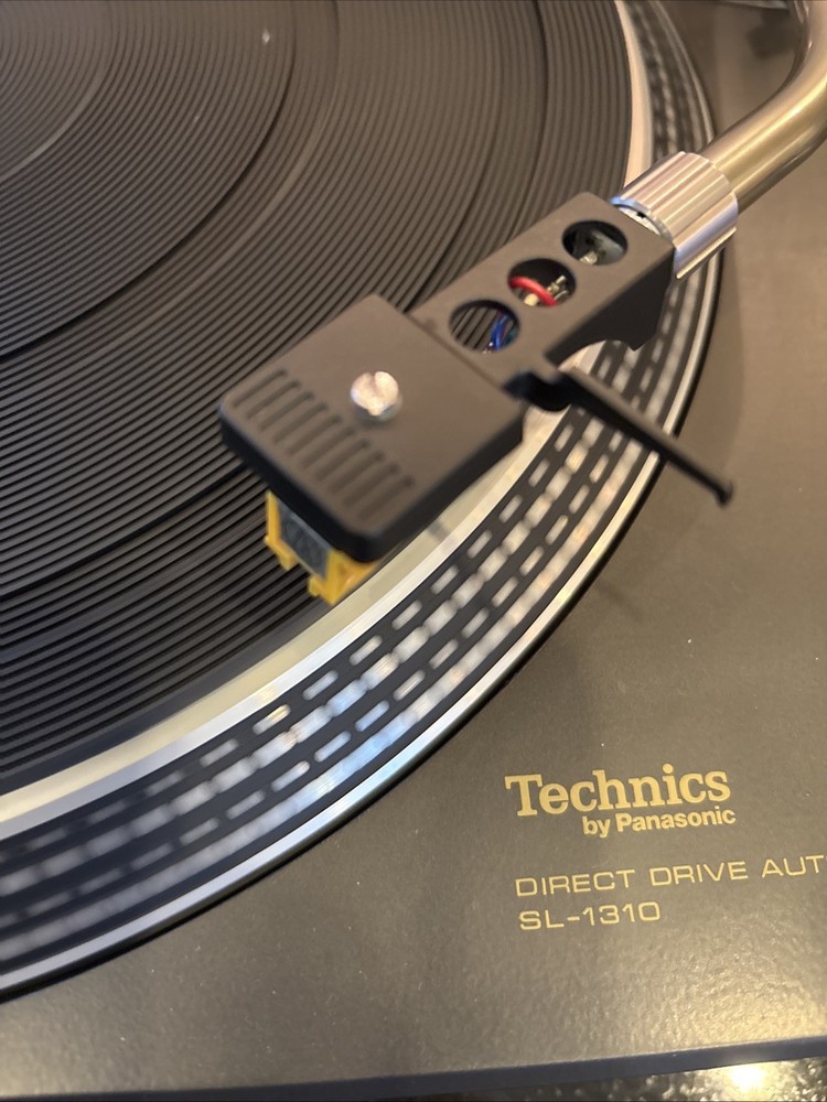 Technics SL-1310 Direct Drive Automatic Turntable Shure Cartridge Stylus