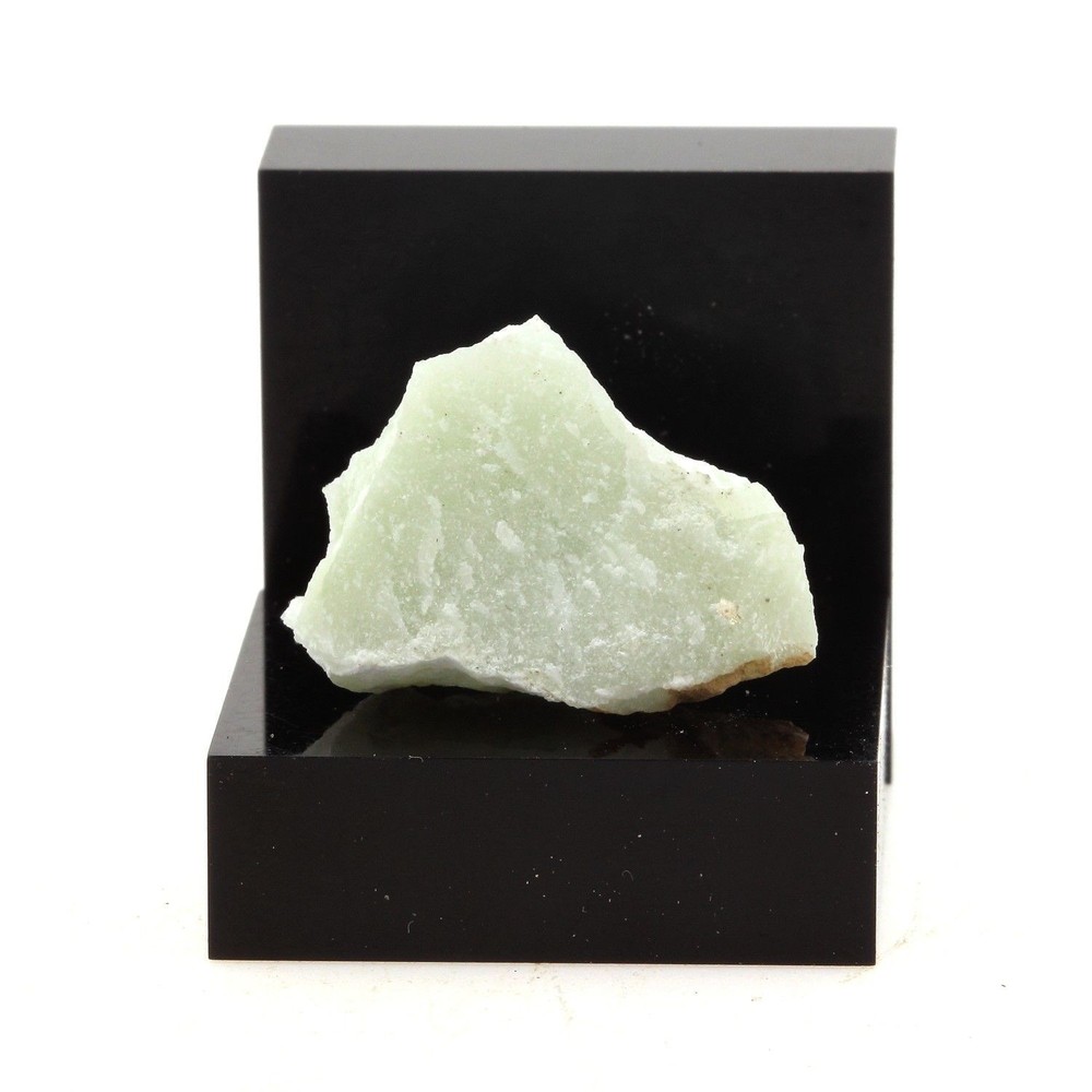 Fluorite Marble. 26.4 Ct. Madoc, Ontario, Canada.