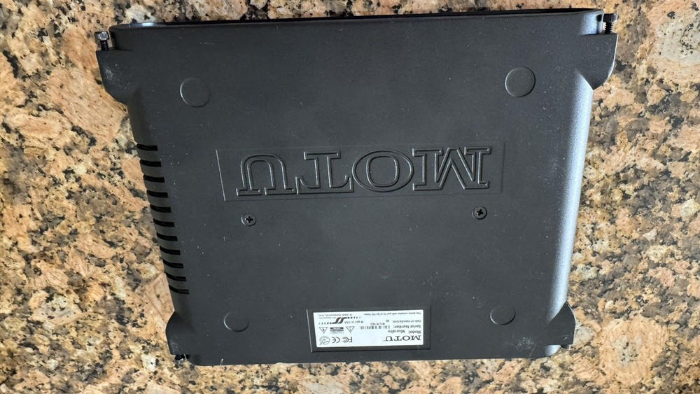 MOTU micro lite 5x5 USB Bus-Powered MIDI Interface MicroLite