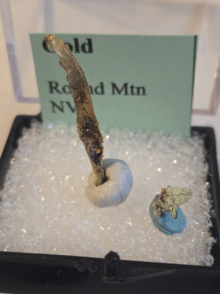 Beautiful Round Mountain Gold specimen