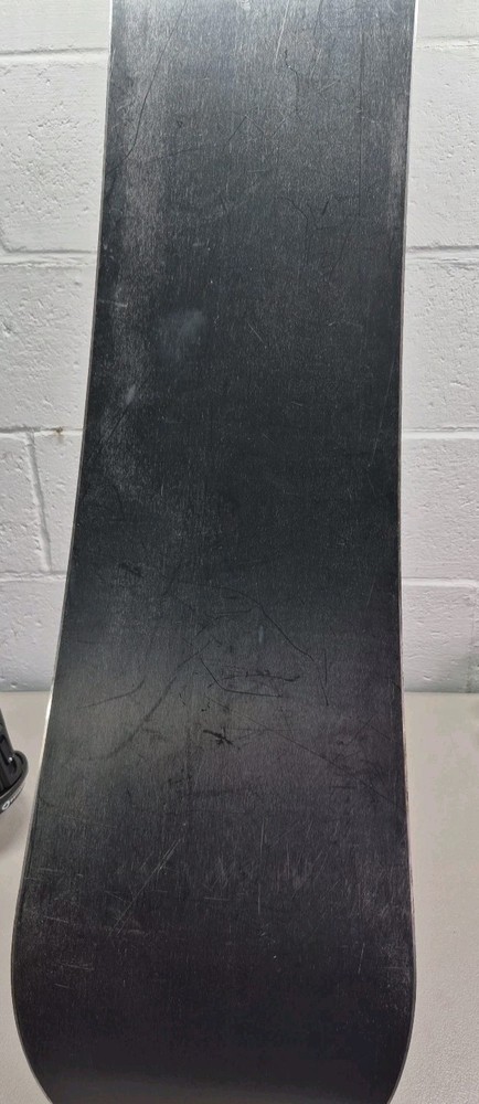 Defiance Camo 135CM Snowboard Nice