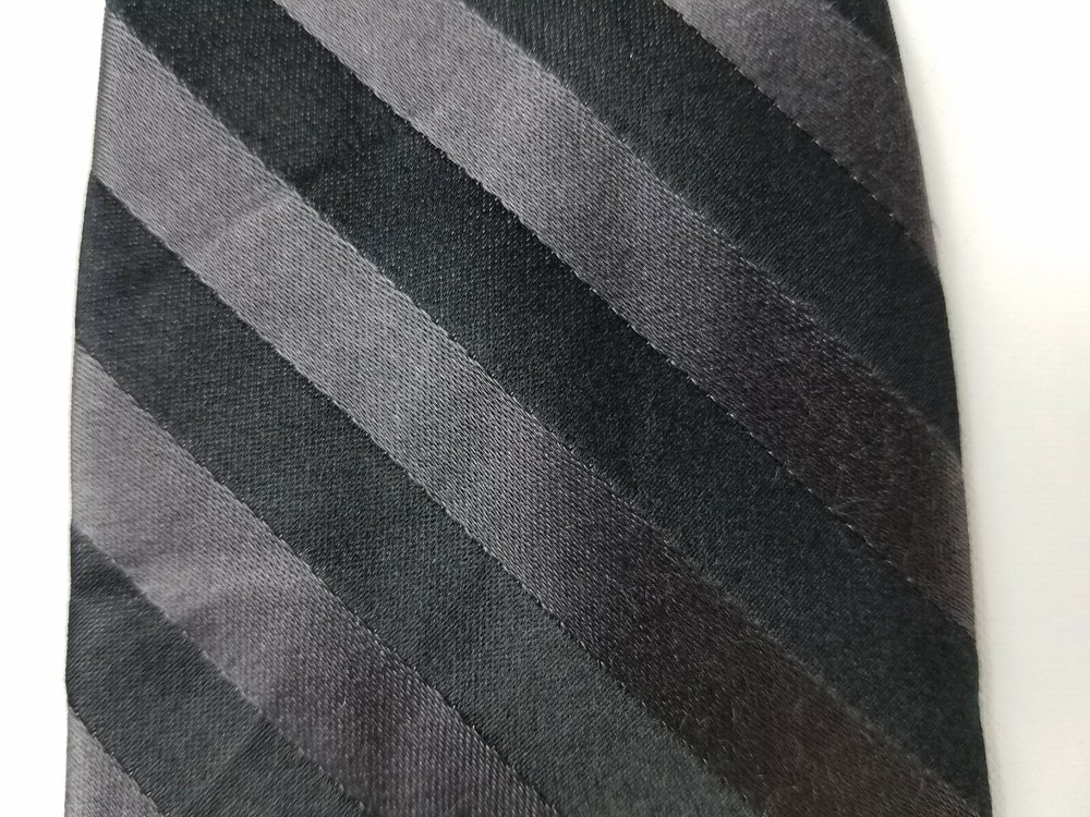 Apt. 9 Necktie Tie Mens Multicolor Striped 100% Silk EUC