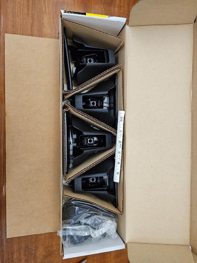 NEW - Thule 400XTR - Rapid Aero Foot Pack