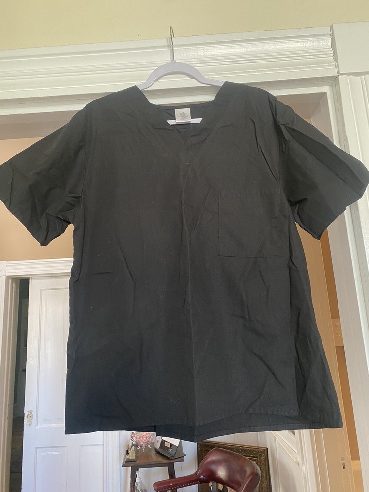 Women’s Scrub Sets (3)