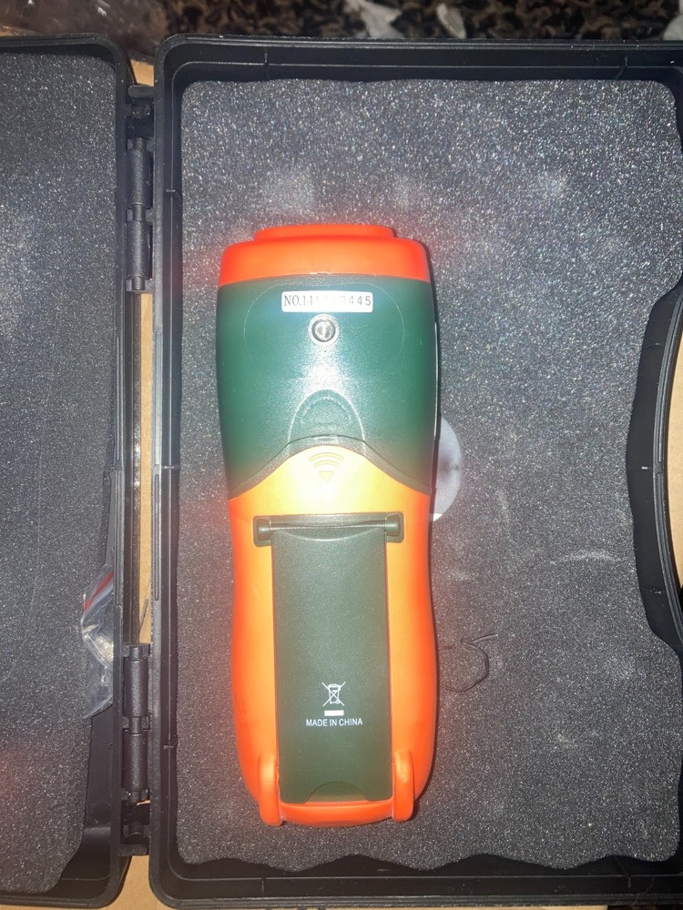 Extech HD400 Heavy Duty Light Meter with Accessories and case