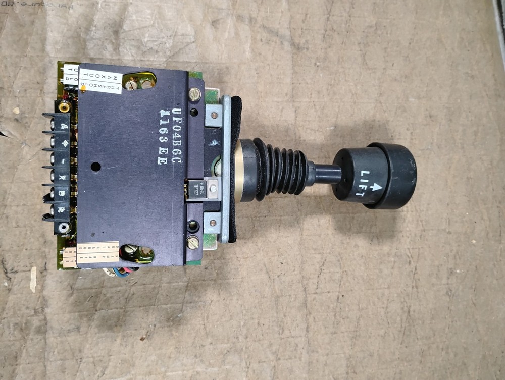 OEM Controls EMS4M5253 Joystick Controller - UNUSED