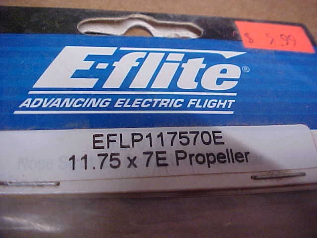 E-FLITE EFLP114570E = 11.75 X 7E PROIPELLER (NEW)