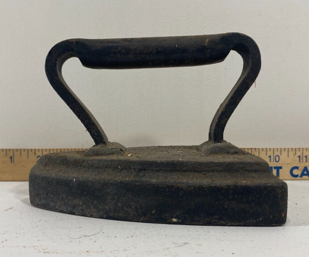 Vintage Cast Iron Sad Iron