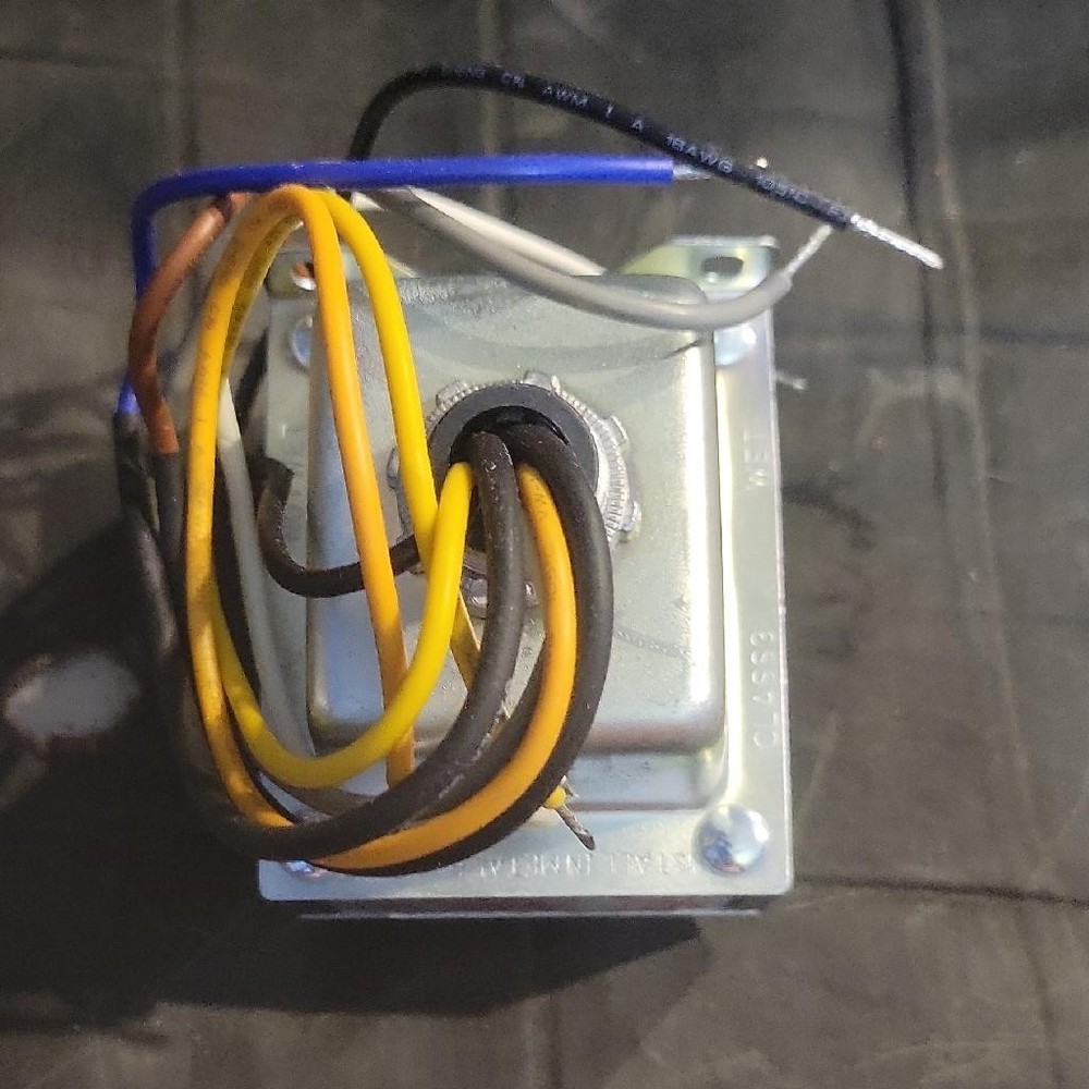 Core Components Le16550 Class 2 Transformer 50VA Step-Down AC Panel Mount 24V