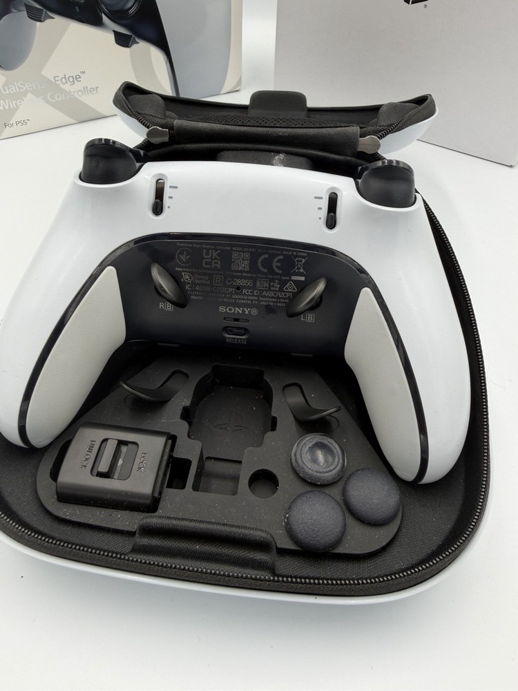 Sony DualSense Edge Wireless Controller White Black w/ Case for PS5