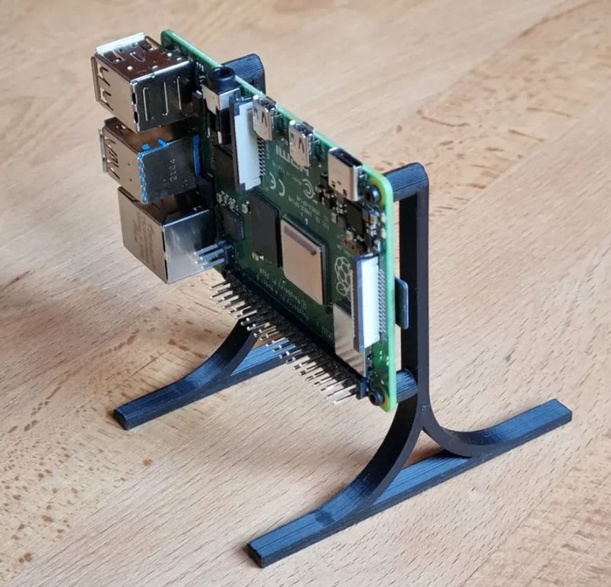 Raspberry Pi Stand (Black or White)