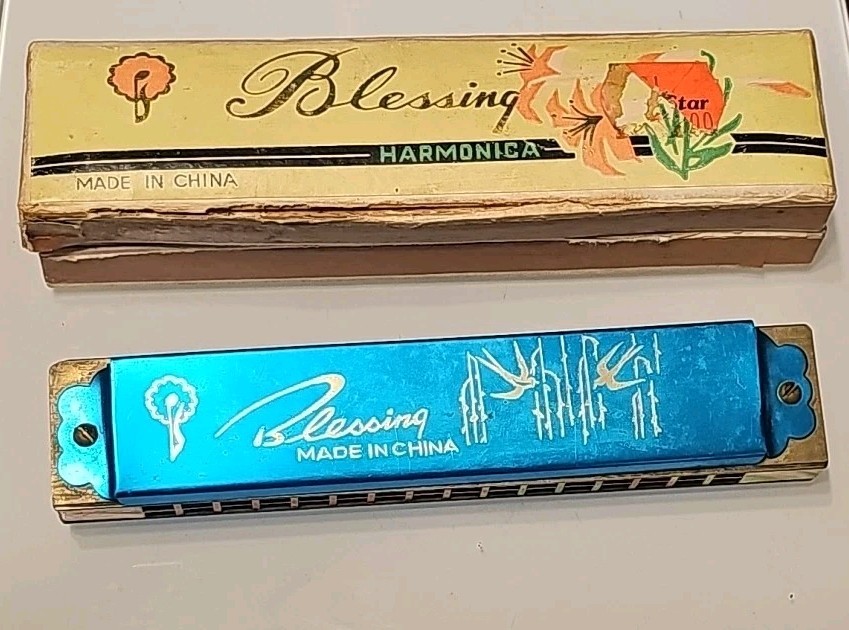 VINTAGE BLESSING WOOD HARMONICA - ORIGINAL BOX - Red