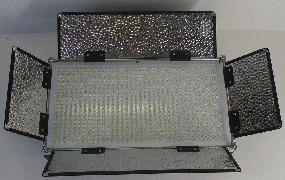 Bescor Dimmable LED Studio Light