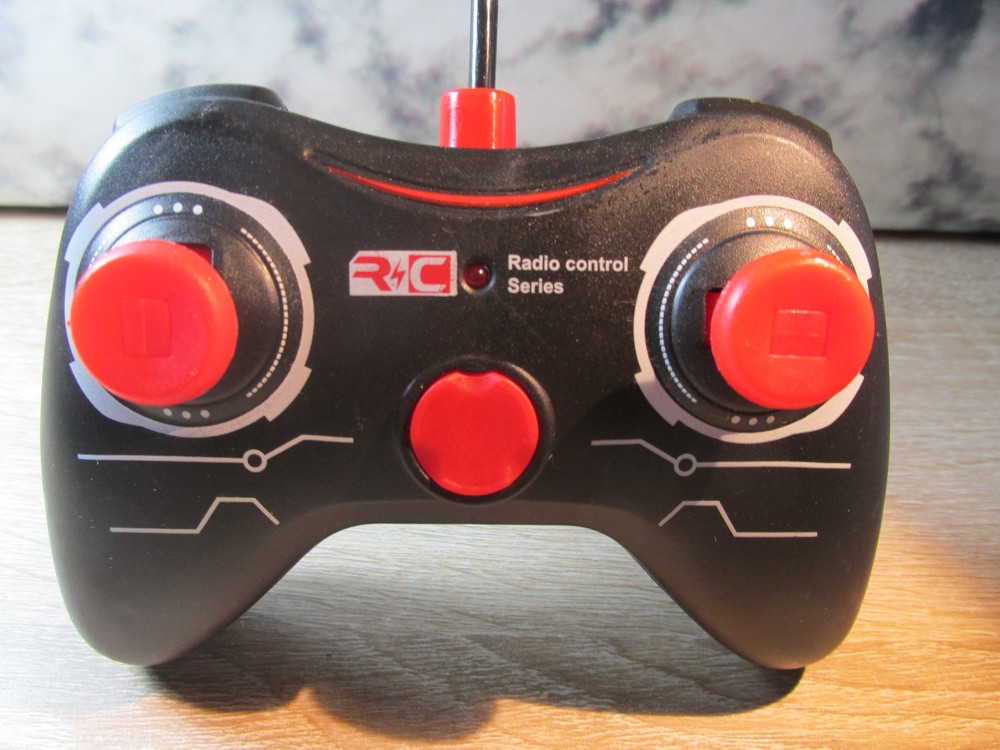 Universal 27MHZ Remote Controller Transmitter for 4 Channels RC Model Utili 1pc