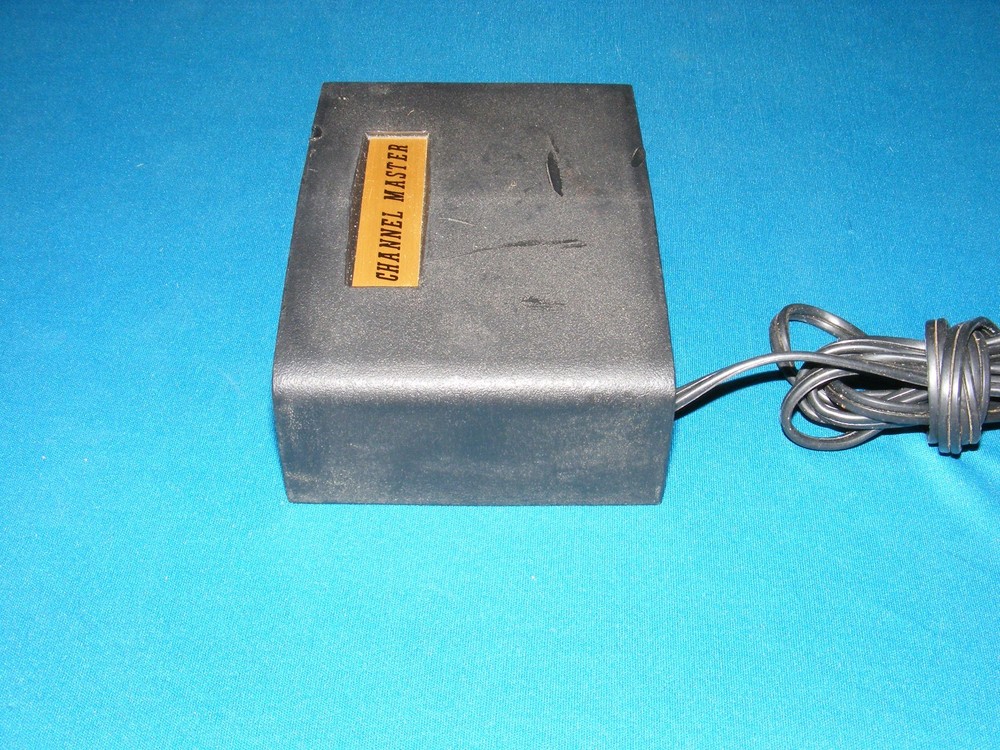 Channel Master amplifier Model 0064B