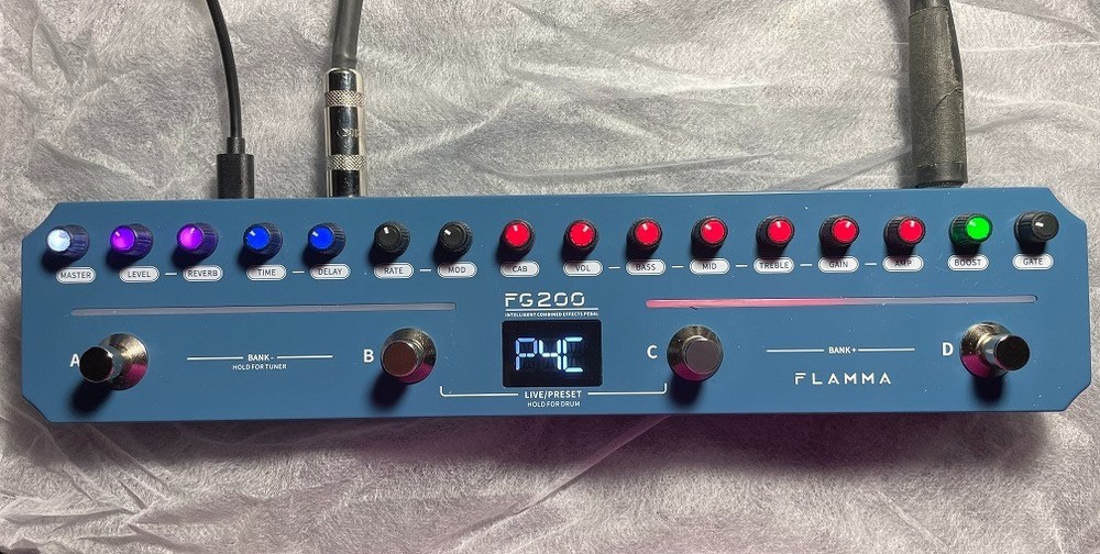 FLAMMA FG200 MULTI-EFFECTS PROCESSOR PEDAL
