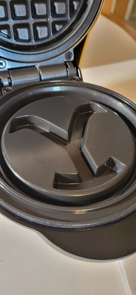 4" "Yellowstone" waffle maker-NIB