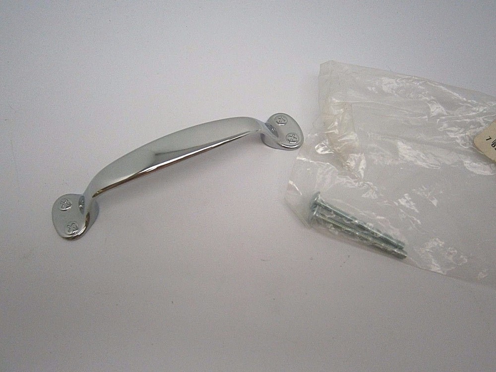 Creations by Alno AW927-PC 5 1/4" Pull Polished Chrome Pull 428E