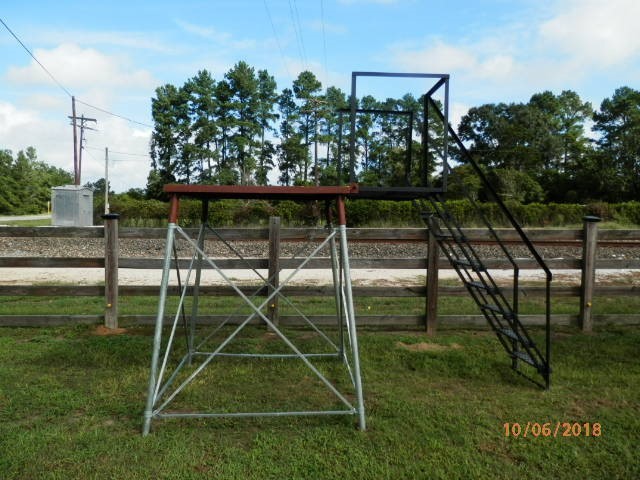 Hunting Blind Tower 2-6' tall Deer Stands