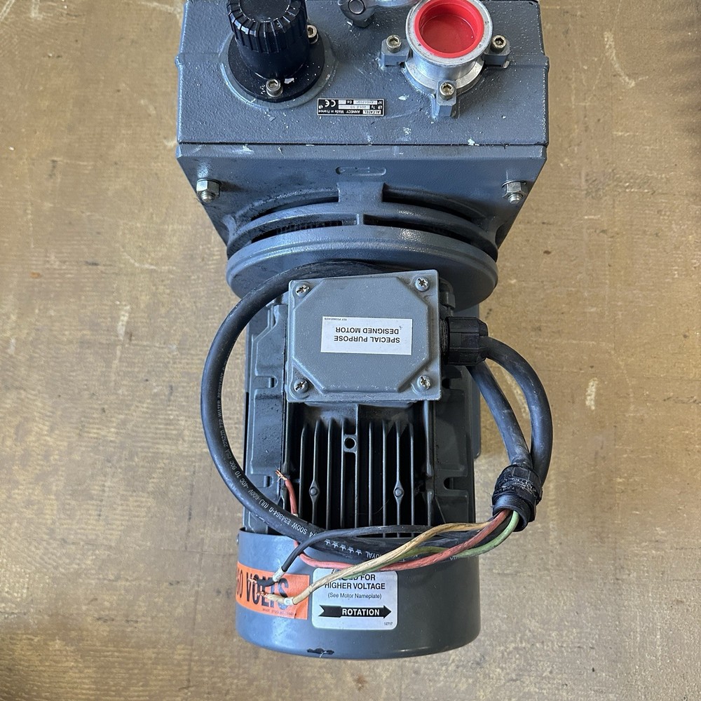 ROTARY VANE VACUUM PUMP ADIXEN 2063 SD