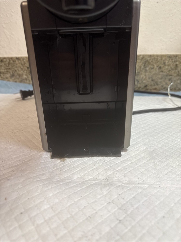 Nespresso Pixie Type C60 Espresso Coffee Pod Machine Maker Missing Detal