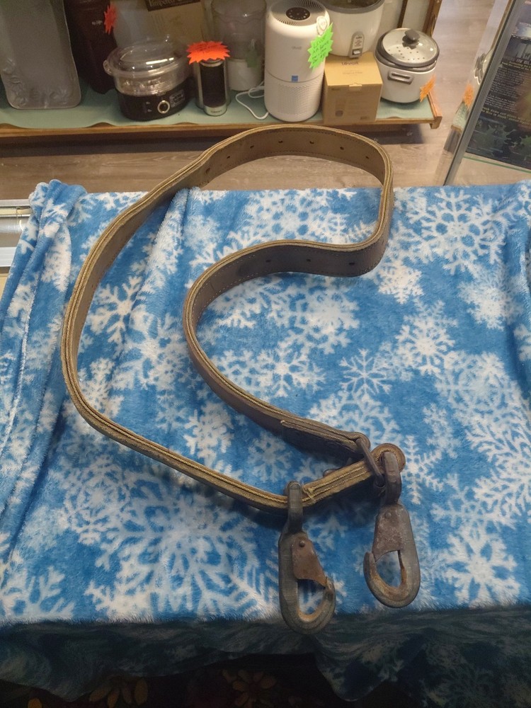 Vintage lineman's positioning strap or belt