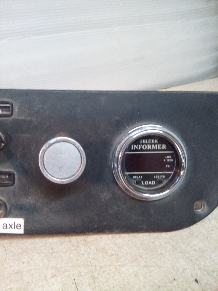 2002 Peterbilt 378 Switch Panel