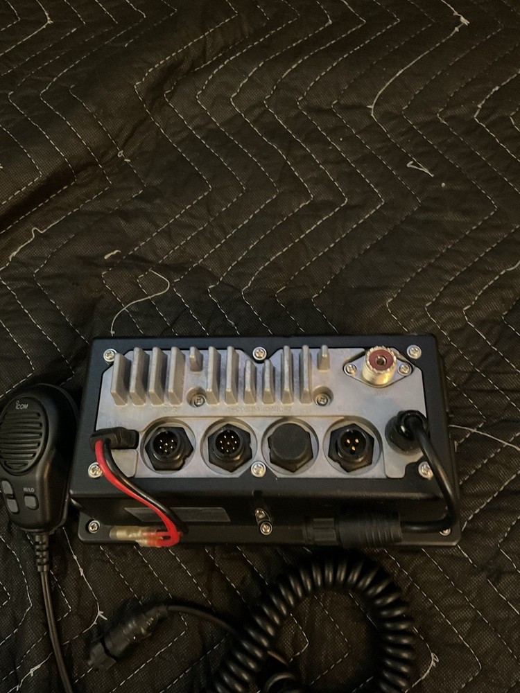 ICOM IC-M604 DSC VHF Transceiver Great Condition - USED