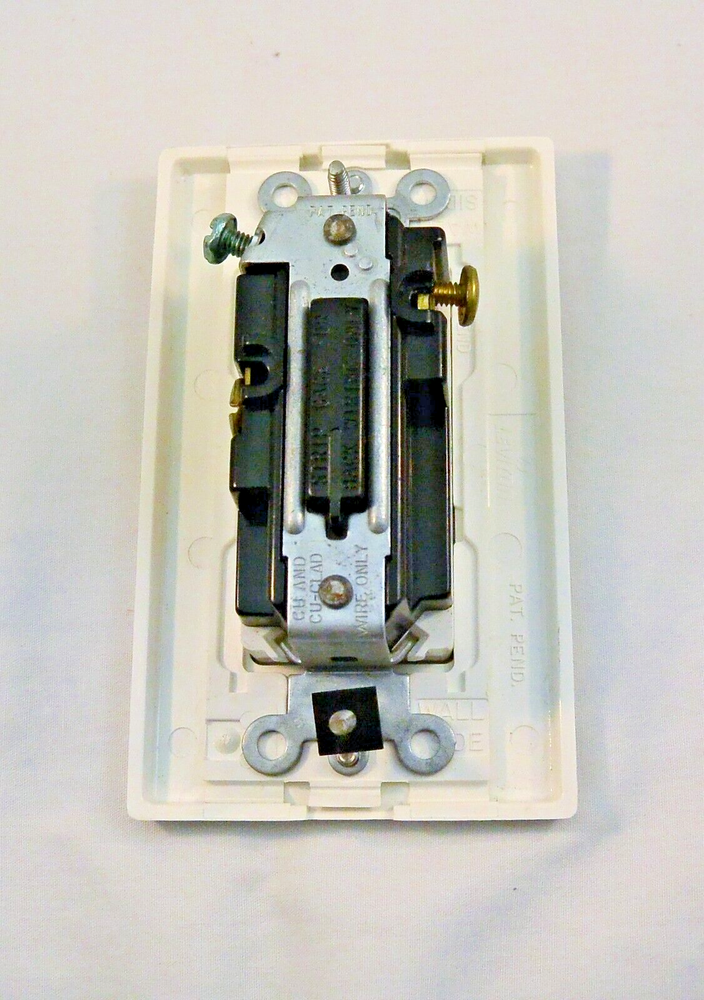 Leviton Old Stock Decora Single Pole Light Switch