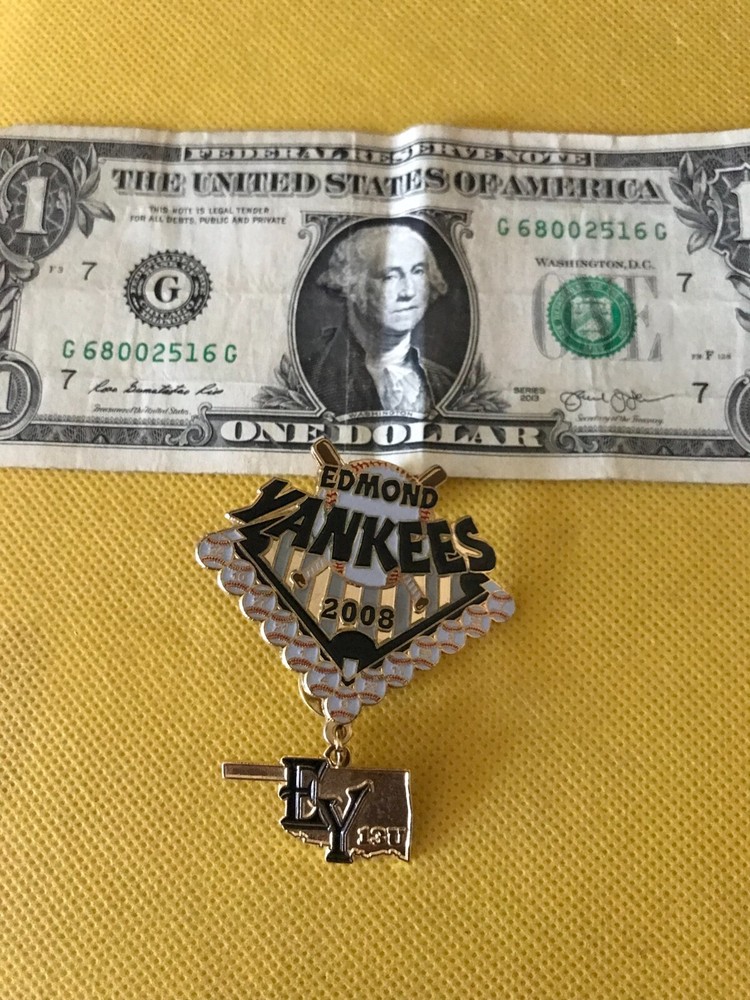 2008 EDMOND YANKEES Baseball Softball Hat Pin B535