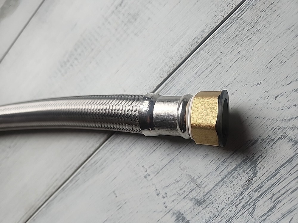 Apollo 18" 3/4- FIP In x 3/4" FIP Out Stainless Steel Water Heater Connector NEW