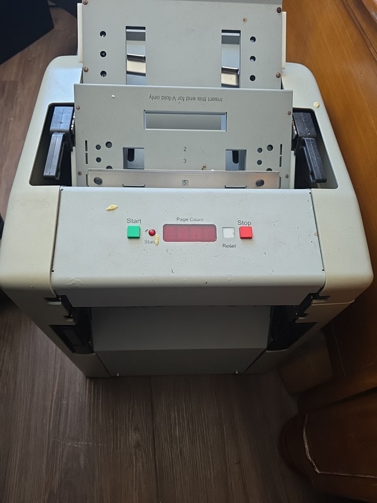 Privatized Technologies PSI6500 Stand Alone Folder / Sealer System