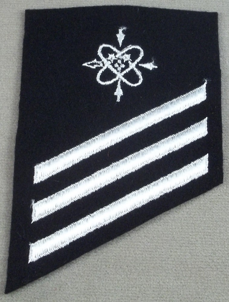 US Navy Striker Rate E-3 Data Systems Technician On Wool