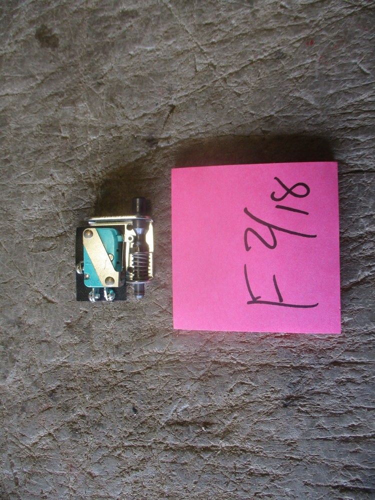 NOS Micro Switch 2AC59, MS 16106-1, 01-324-2367