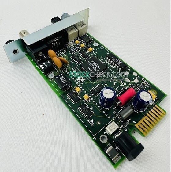 Transition Networks C/B-CF-01(SM) Media Converter