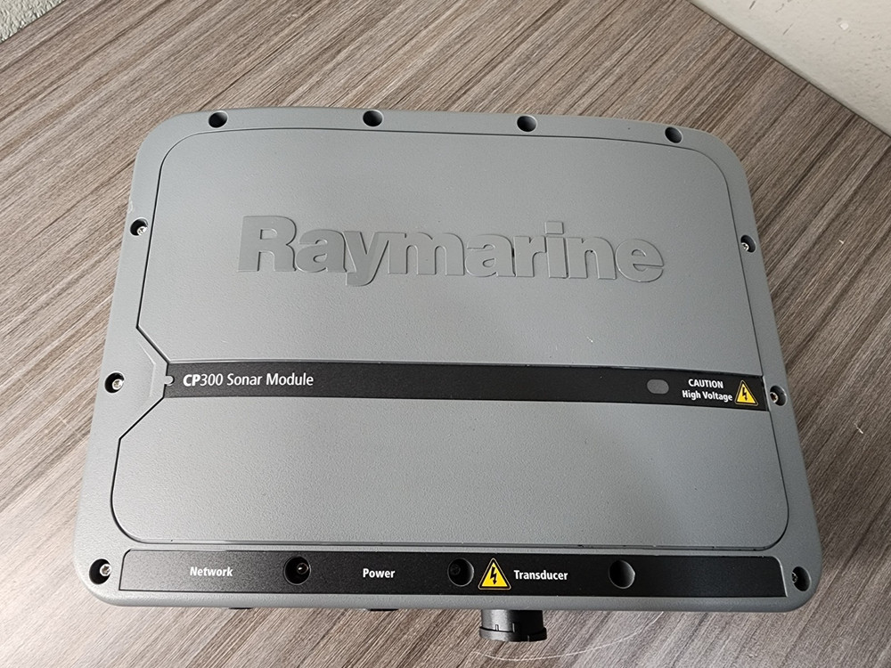 Raymarine CP300  Sonar Module  Central box