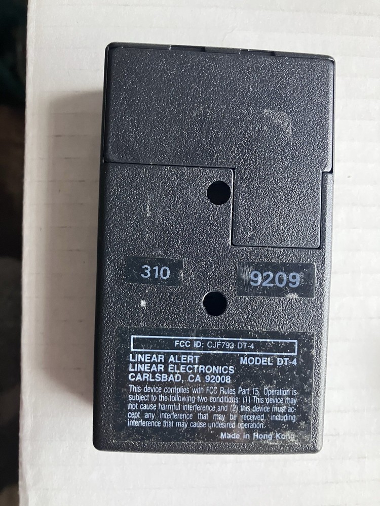 📳 OEM Linear DT-4 4 Button Remote Transmitter 310MHz 8 Dip Switch GuC Tested