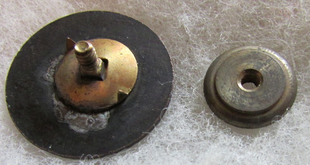 WW1 US Army Air Corps Collar Disc w/silver painted Propeller
