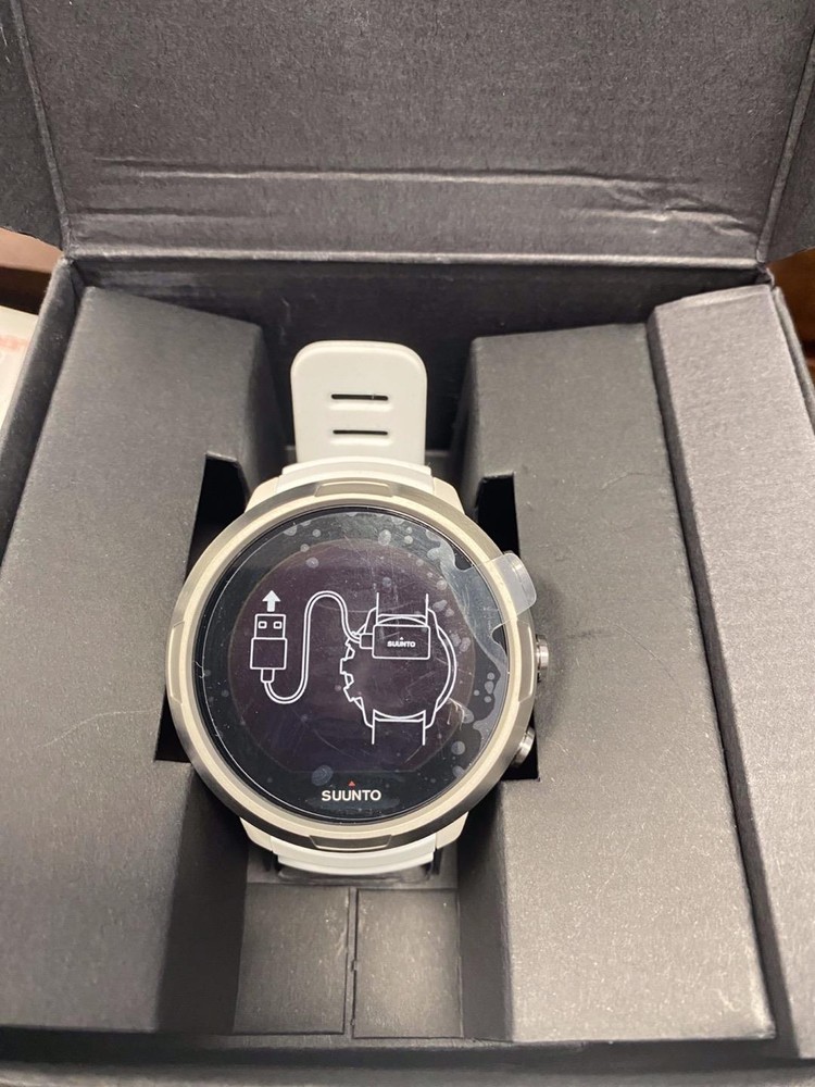 Suunto D5 Wrist Dive Computer Watch new open box