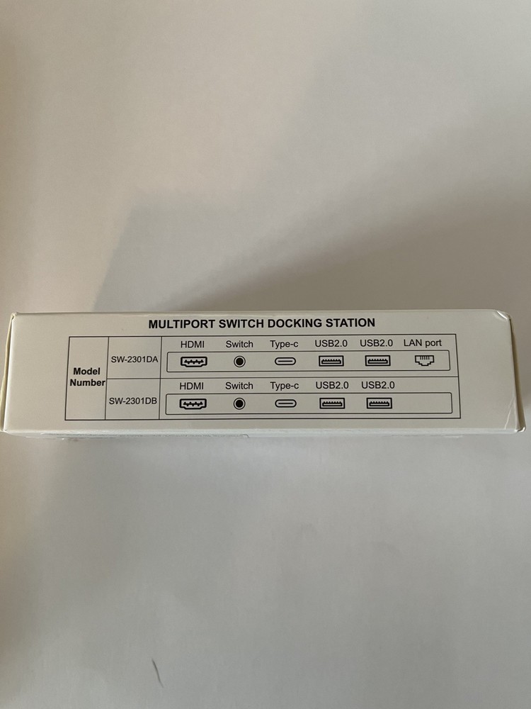 Nintendo Switch Lot of 4 items Switch Dock, Controller Case & Accessories