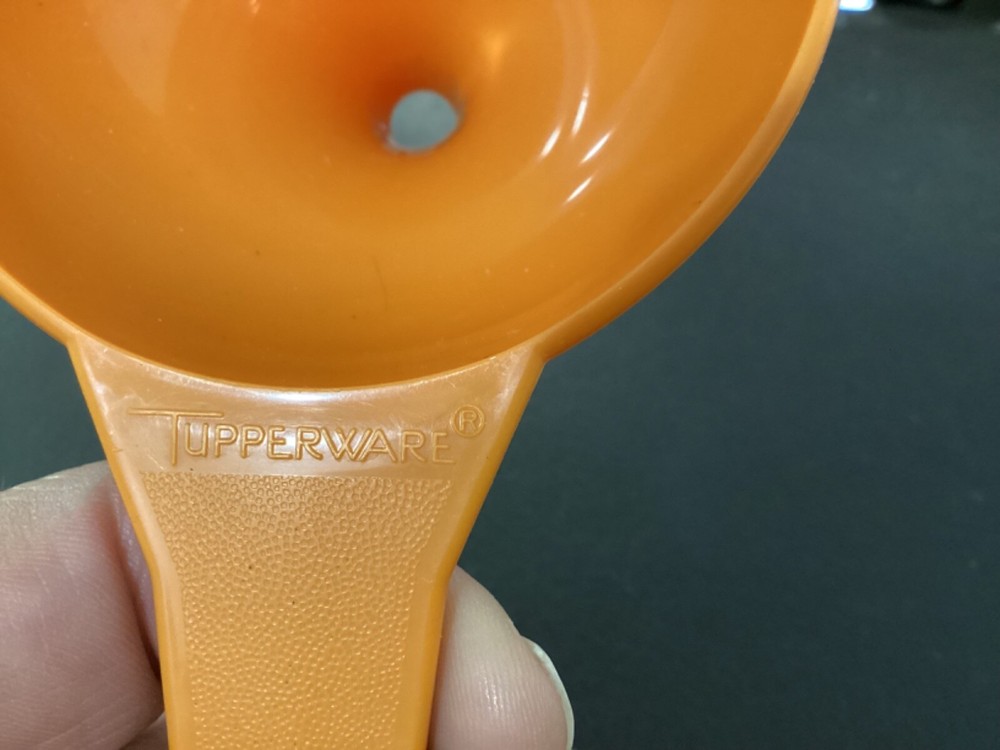 Tupperware Funnel #1227-12