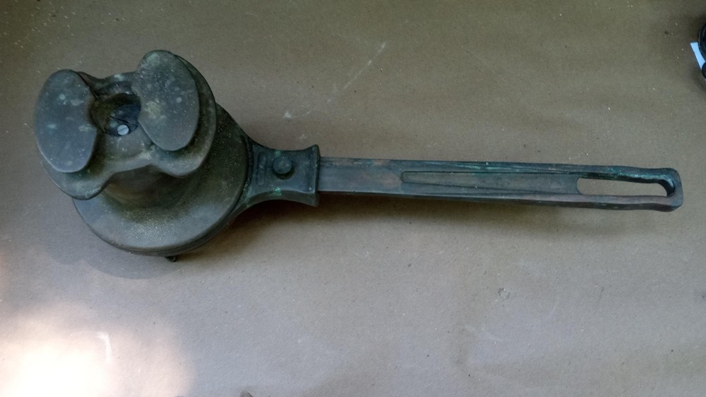 Large Vintage Bronze Bottom Acting, Top Cleating Winch With Crank Handle