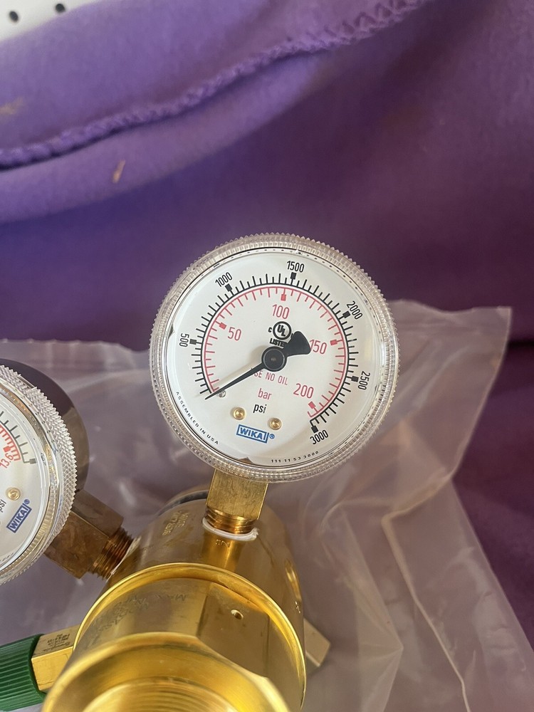 tescom regulator With Gauges Model 44-3413s24-509